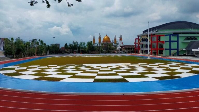Lapang Merdeka Sukabumi yang “Belum Merdeka”